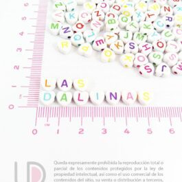 100 Cuentas Corazones Fondo Blanco Letras Colores